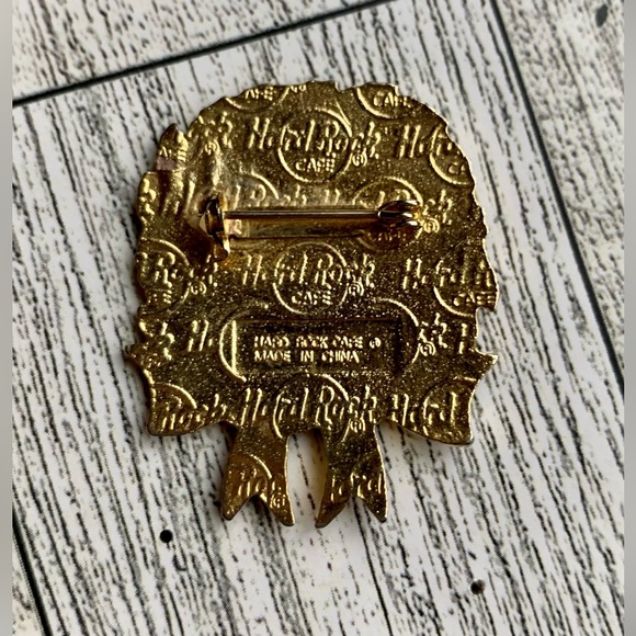 Rare Vintage Hard Rock Cafe Employee Holiday Pin Christmas 1999 - Picture 4 of 4